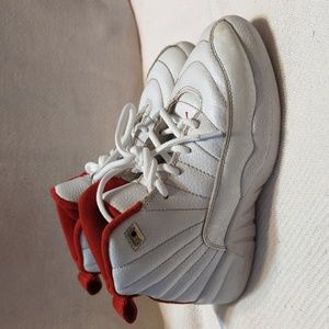 Nike Air Jordan Retro 12 Fiba 2019 151186-107 Youth Sz‎ 1Y
